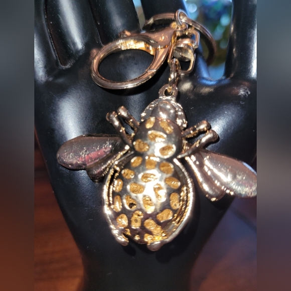 Bag Charm of Bumble Bee - Picture 2 of 4